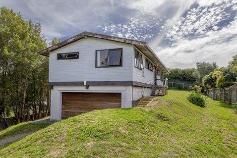 Photo of property in 10 Toroa Road, Otaihanga, Paraparaumu, 5036