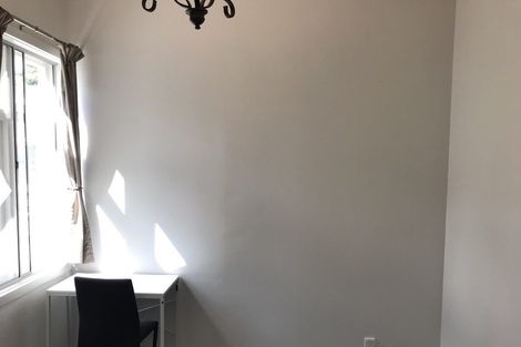 Photo of property in 7 Fallowfield Avenue, Mount Victoria, Wellington, 6011