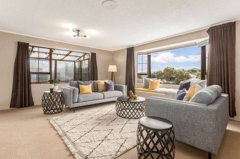 Photo of property in 2 James Cook Drive, Whitby, Porirua, 5024