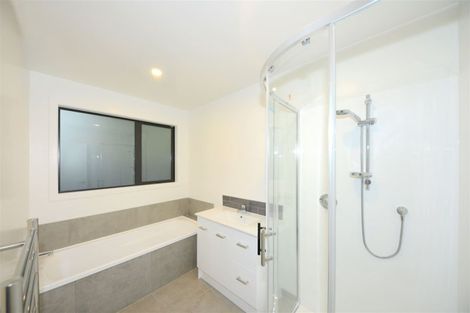 Photo of property in 12 Saint Thomas Place, Woolston, Christchurch, 8062