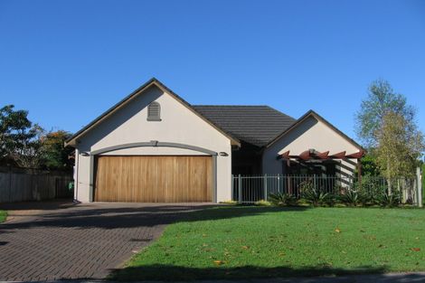 Photo of property in 16 Advance Way, Albany, Auckland, 0632