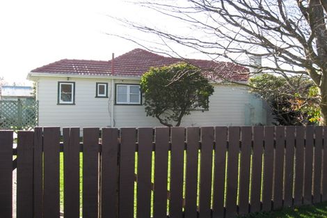 Photo of property in 4 Short Street, Wainuiomata, Lower Hutt, 5014