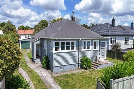 Photo of property in 14 Clinkard Avenue, Glenholme, Rotorua, 3010