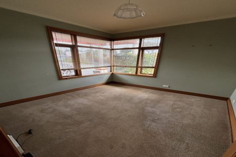 Photo of property in 30 Brownville Crescent, Maori Hill, Dunedin, 9010