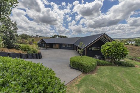 Photo of property in 19 William Andrew Road, Pukekohe, 2120