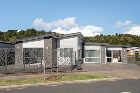 Photo of property in 2 Boulder Lane, Pyes Pa, Tauranga, 3112
