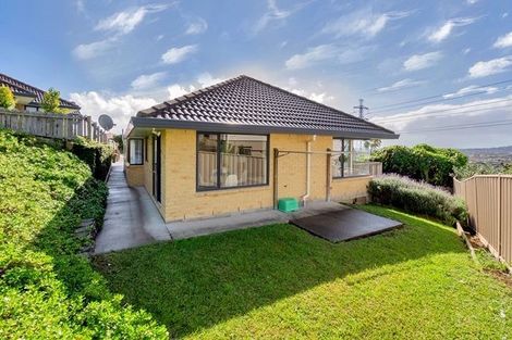 Photo of property in 16 Lizzie Lane, Clover Park, Auckland, 2019