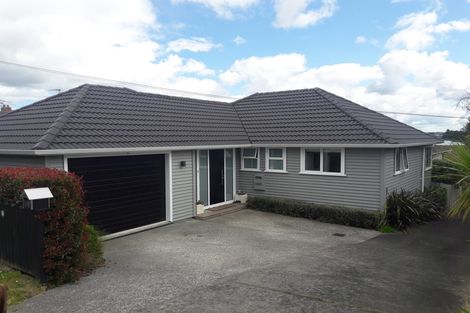 Photo of property in 1/97 Beresford Street, Bayswater, Auckland, 0622