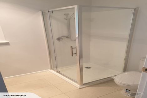 Photo of property in 1/12 Tonar Street, Northcote, Auckland, 0627