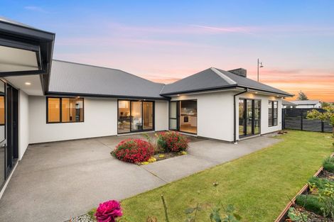 Photo of property in 5 Sorrel Gate, Halswell, Christchurch, 8025