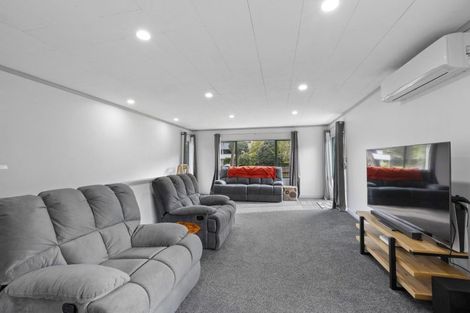 Photo of property in 39 Carlton Terrace, Westown, New Plymouth, 4310