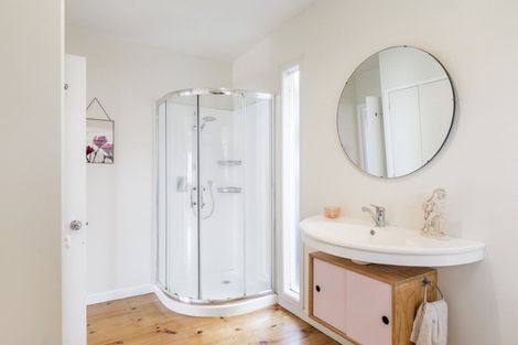 Photo of property in 3/142 Rosebank Road, Avondale, Auckland, 1026