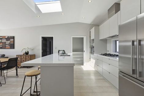 Photo of property in 9 Davies Street, Tawa, Wellington, 5028