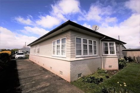 Photo of property in 15 Thyra Street, Dannevirke, 4930