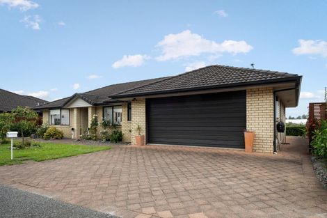 Photo of property in 43 Malta Crescent, Katikati, 3129