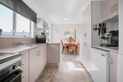 Photo of property in 10b Jasmine Avenue, Dinsdale, Hamilton, 3204