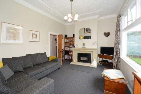 Photo of property in 3 West Avenue, Saint Clair, Dunedin, 9012