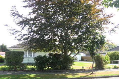 Photo of property in 24 Robertson Street, Elderslea, Upper Hutt, 5018