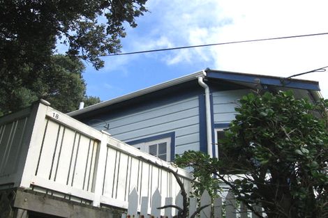 Photo of property in 118 Maida Vale Road, Roseneath, Wellington, 6011