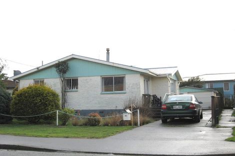 Photo of property in 16 Gimblett Street, Waikiwi, Invercargill, 9810