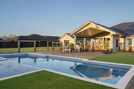 Photo of property in 35 Twin Oak Avenue, Papamoa Beach, Papamoa, 3118