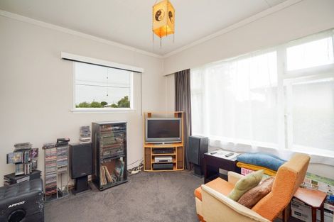 Photo of property in 87 Stobo Street, Grasmere, Invercargill, 9810