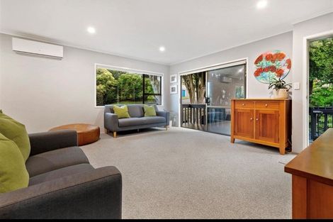 Photo of property in 15a Bridge Avenue, Te Atatu South, Auckland, 0610