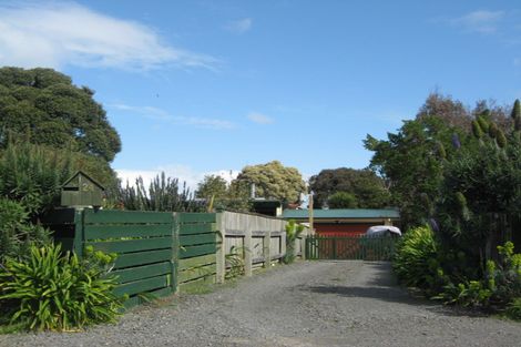 Photo of property in 24 Wellwood Terrace, Te Awanga, 4102