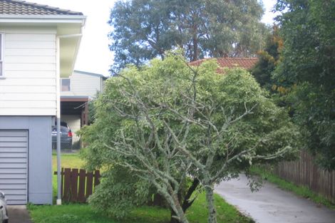 Photo of property in 1/77 Reynella Drive, Massey, Auckland, 0614