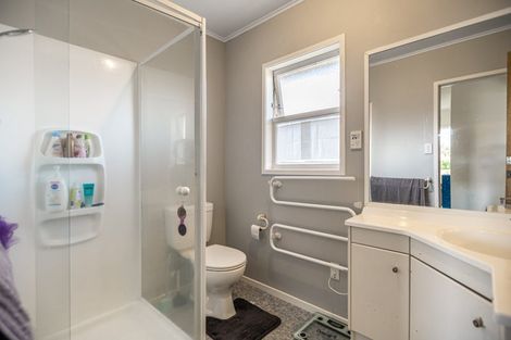 Photo of property in 53 Shakespeare Road, Bluff Hill, Napier, 4110