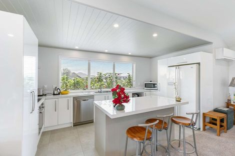 Photo of property in 3 Kapuka Street, Papamoa Beach, Papamoa, 3118