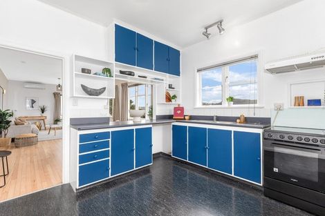 Photo of property in 67 Pembroke Road, Northland, Wellington, 6012