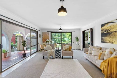 Photo of property in 49a Advene Road, Cockle Bay, Auckland, 2014