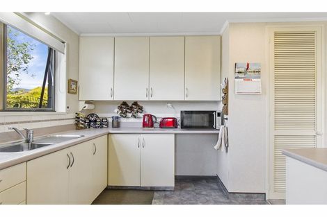 Photo of property in 22b Avenue Road, West End, Timaru, 7910