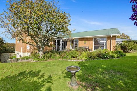 Photo of property in 6c Fairview Place, Westown, New Plymouth, 4310