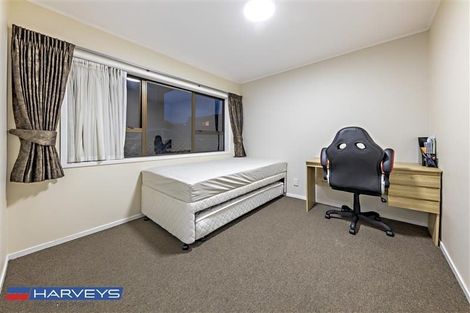 Photo of property in 2/136 Rangitoto Road, Papatoetoe, Auckland, 2025