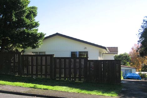Photo of property in 33 Paewai Road, Glen Eden, Auckland, 0602