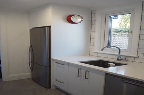 Photo of property in 2 Titoki Street, Alicetown, Lower Hutt, 5010