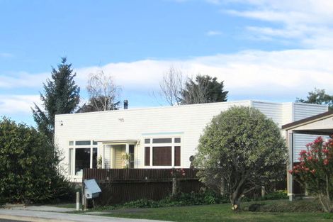 Photo of property in 19 Petane Road, Bay View, Napier, 4104