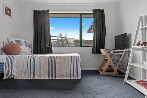 Photo of property in 21 Lakeland Avenue, Twizel, 7901