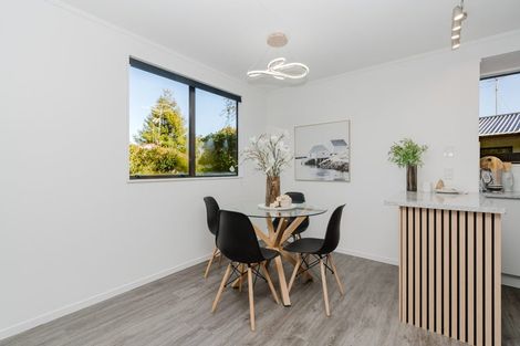 Photo of property in 8 Bruton Place, Nawton, Hamilton, 3200