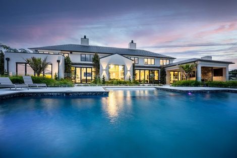 Photo of property in 14 Myra Evelyn Grove, Dairy Flat, Albany, 0792