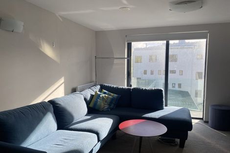 Photo of property in Dual Apartments, 411/142 Vivian Street, Te Aro, Wellington, 6011