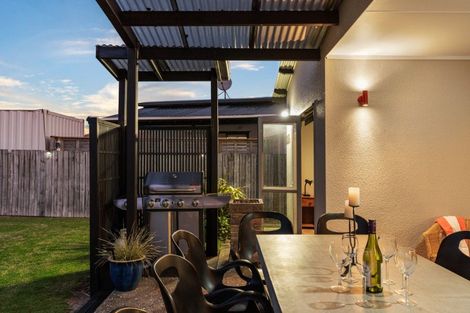 Photo of property in 227b Ocean Road, Whangamata, 3620