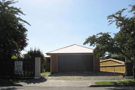 Photo of property in 14 Nixon Street, Tinwald, Ashburton, 7700