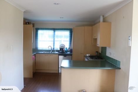 Photo of property in 10 Sambrooke Crescent, Flat Bush, Auckland, 2019