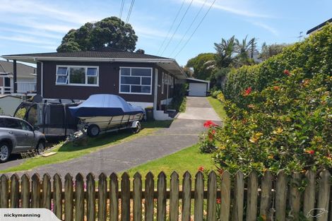 Photo of property in 1/2 Purchas Road, Hauraki, Auckland, 0622