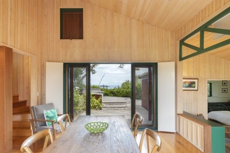 Photo of property in 889 Takatu Road, Tawharanui Peninsula, Matakana, 0986