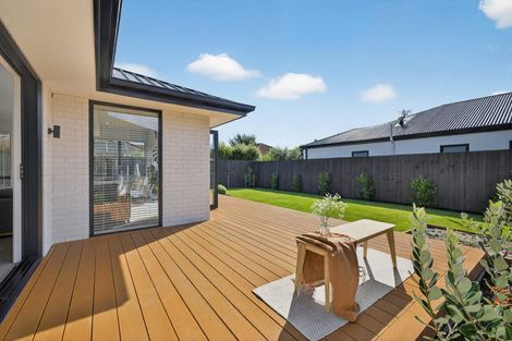 Photo of property in 32 Merrin Street, Avonhead, Christchurch, 8042