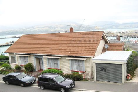 Photo of property in 1 Simeon Quay, Lyttelton, 8082